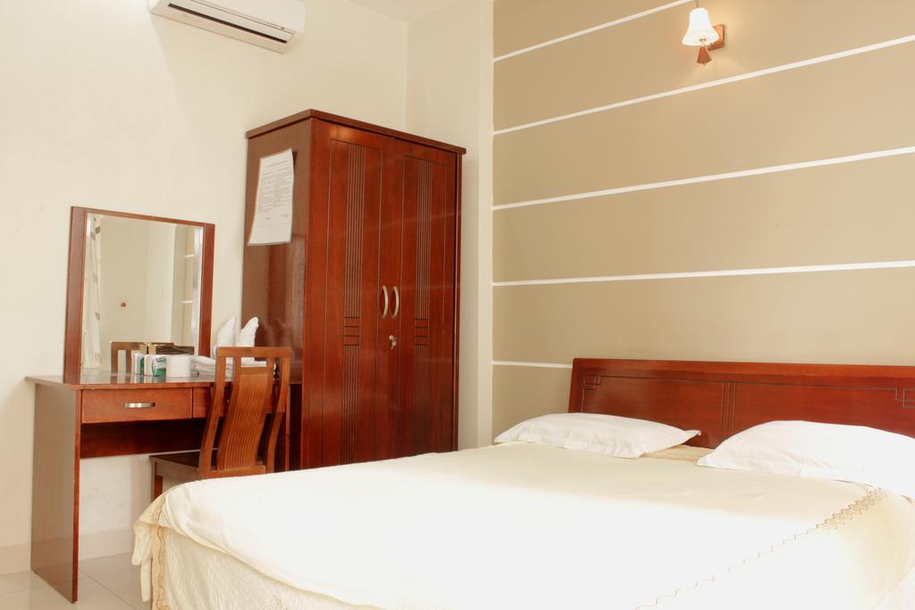 Yaya Sai Gon Hotel Bui Vien Walking Street ホーチミン市 エクステリア 写真